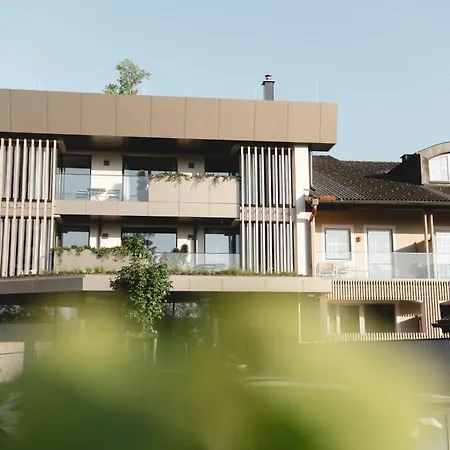 Langwies Genussherberge Otel