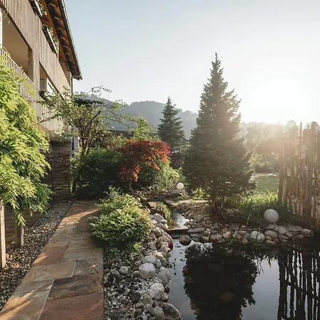 Langwies Genussherberge 할레인