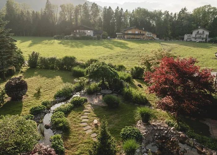 Szálloda Langwies Genussherberge 4*