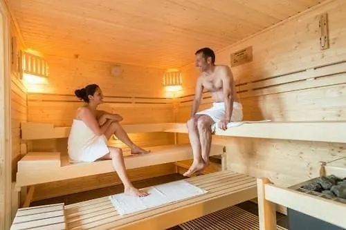 Langwies Genussherberge Szálloda 4*